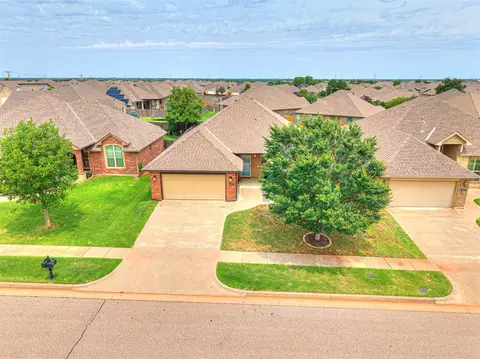 6405 NW 158th Ter, Edmond, OK 73013