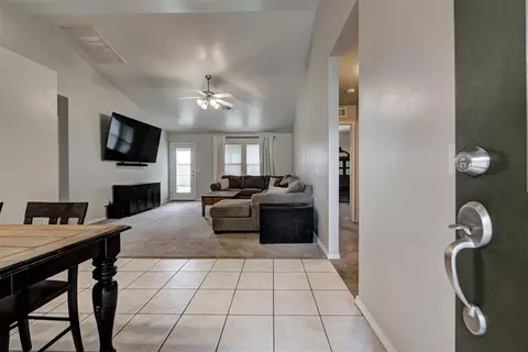 Entry Way - 724 Grickle Dr, Norman, OK 73069 photo 1 of 3