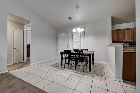 Dining - 724 Grickle Dr, Norman, OK 73069 photo 2 of 3