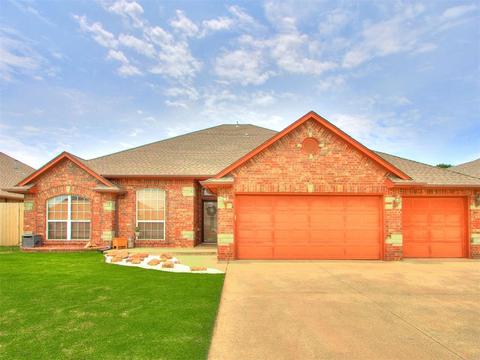 705 N Buckhorn Way Dr, Mustang, OK 73064