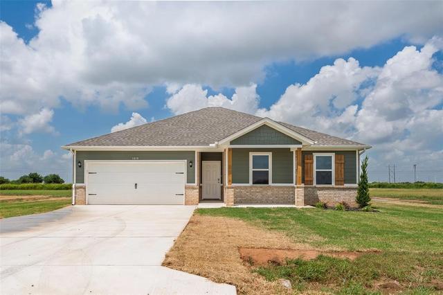 1010 Prairie Dr, Tuttle, OK 73089