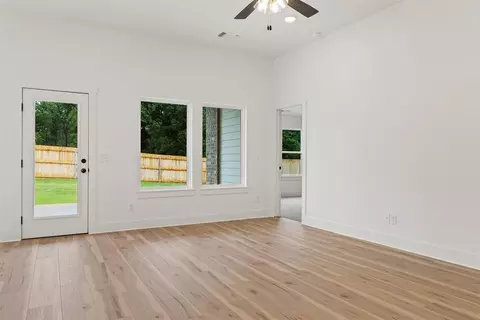 Living - 8801 Spruce St, Edmond, OK 73003 photo 3 of 3