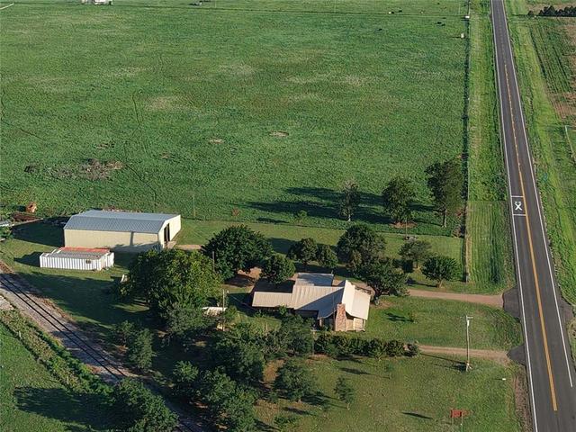 17416 N State Highway 5 Hwy, Tipton, OK 73570