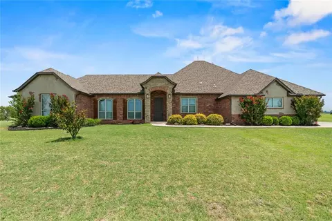 2400 Lindsay Ln, El Reno, OK 73036
