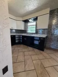 211 Mohawk Trl #A & B, Foss, OK 73647 photo 6