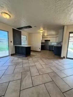 211 Mohawk Trl #A & B, Foss, OK 73647 photo 5