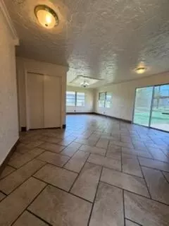 211 Mohawk Trl #A & B, Foss, OK 73647 photo 4