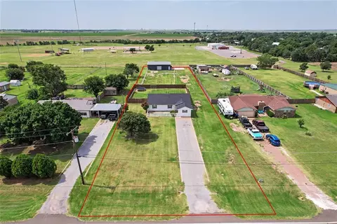 608 E Warren Rd, Blair, OK 73526
