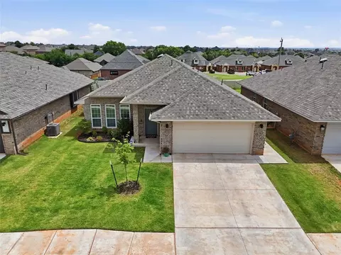 3424 NW 179th St, Edmond, OK 73012