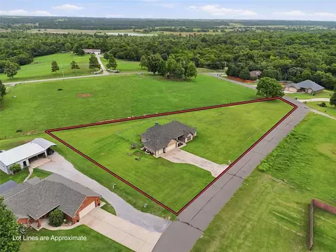 View/Area - 1903 Riveria Dr, Tuttle, OK 73089 photo 3 of 5