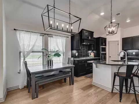 20071 Park Ln, Harrah, OK 73045 photo 11