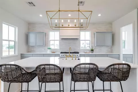 Kitchen - 29730 E Ridge Rd, Norman, OK 73072 photo 2 of 7