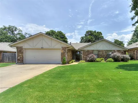 404 Cedar Bend Dr, Midwest City, OK 73130