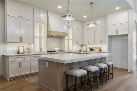 7901 Stagecoach Cir, Arcadia, OK 73007