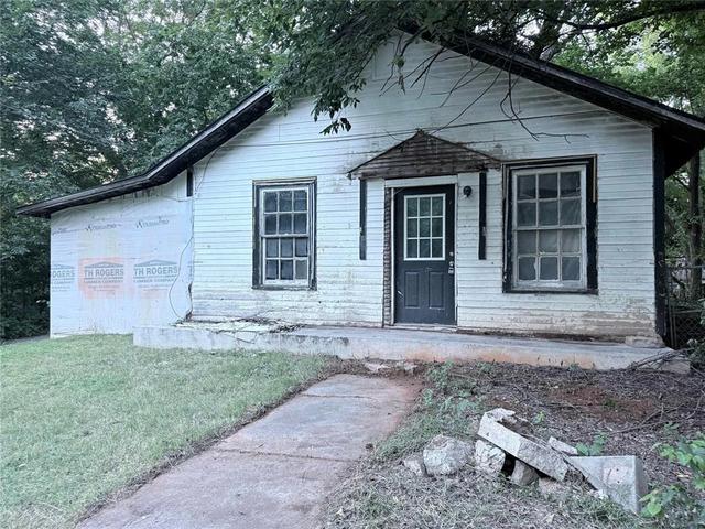 406 E Colbert St, Wynnewood, OK 73098