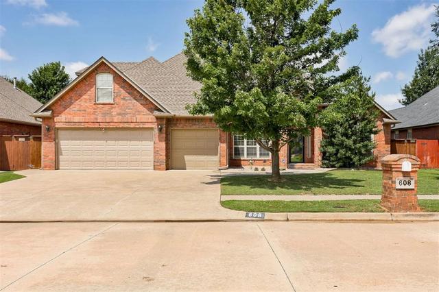 608 Trisha Ln, Norman, OK 73072