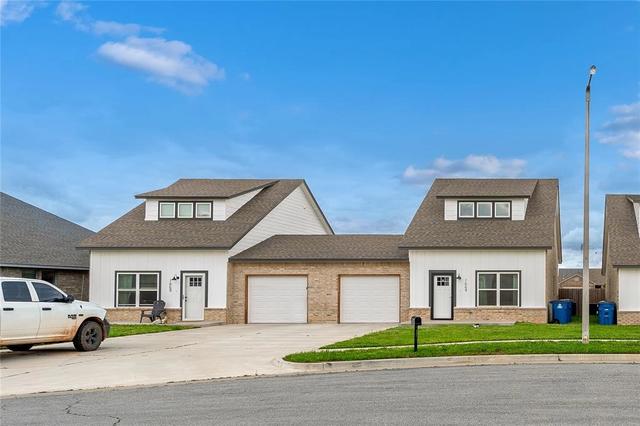 1664 Comice Dr, Newcastle, OK 73065