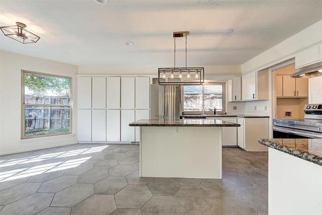 3208 Castlerock Rd, Oklahoma City, OK 73120