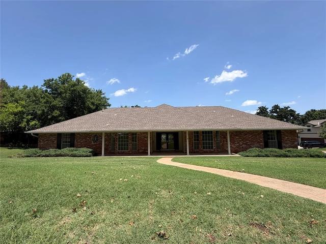 711 Willment Pl, Edmond, OK 73034