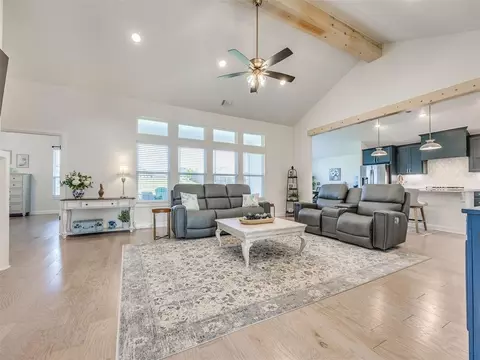 Living - 3766 Muir Forest Way, Norman, OK 73071 photo 2 of 4