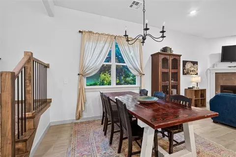 Dining - 125 E 7th St, Arcadia, OK 73007 photo 4 of 5