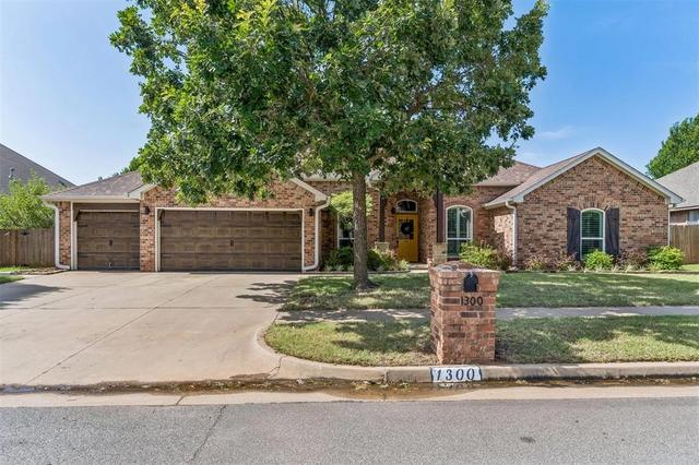 1300 NW 195th St, Edmond, OK 73012