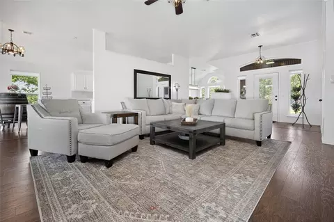 Living - 10501 E Boyd St, Norman, OK 73026 photo 3 of 3