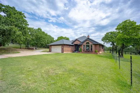 Exterior - 10501 E Boyd St, Norman, OK 73026 photo 1 of 5