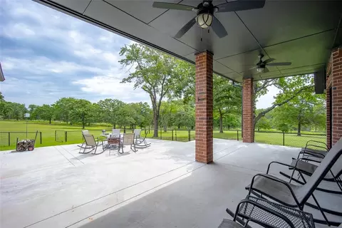 Exterior - 10501 E Boyd St, Norman, OK 73026 photo 5 of 5