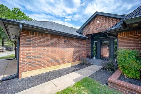 Exterior - 10501 E Boyd St, Norman, OK 73026 photo 2 of 5