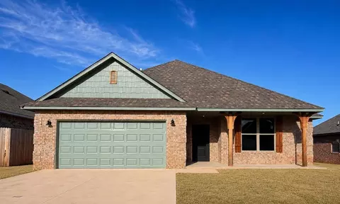 2804 Cedar Ridge Dr, Seminole, OK 74868