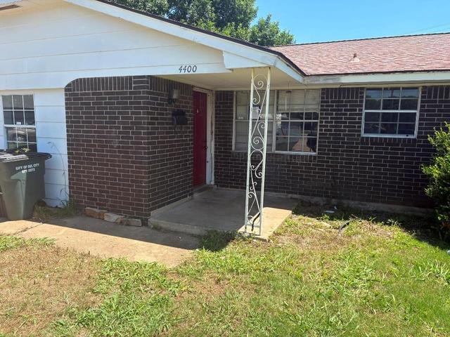 4400 Epperly Dr, Del City, OK 73115
