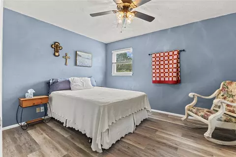 Bedroom - 815 N 2nd St, Okeene, OK 73763 photo 3 of 6