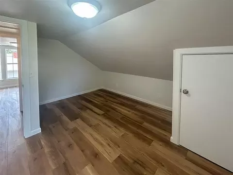 Bedroom - 208 W Apache St, Marlow, OK 73055 photo 5 of 5