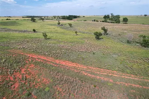 Undisclosed, Cheyenne, OK 73628 photo 37