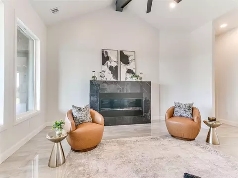4704 SE 37th St, Moore, OK 73160 photo 7