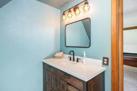 Bath - 15615 S Pottawatomie Rd, Mcloud, OK 74851 photo 4 of 5