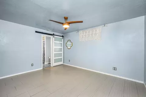 Bedroom - 15615 S Pottawatomie Rd, Mcloud, OK 74851 photo 1 of 2