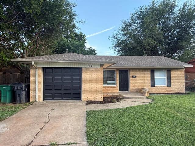912 NE Katherine Pl, Oklahoma City, OK 73114