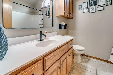 15613 Sandstone Ter, Moore, OK 73170 photo 22