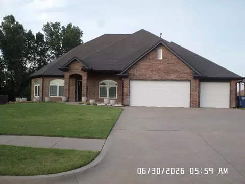 1507 Abbey Rd, El Reno, OK 73036