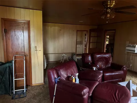 Undisclosed, Mangum, OK 73554 photo 10