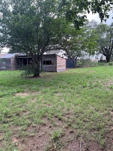Undisclosed, Mangum, OK 73554 photo 27