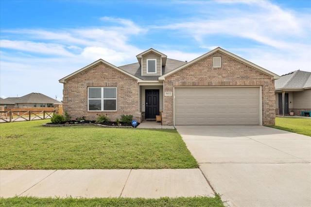9824 High Noon Rd, Yukon, OK 73099