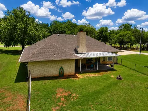 View/Area - 400 Ridgewood Dr, Tuttle, OK 73089 photo 2 of 4