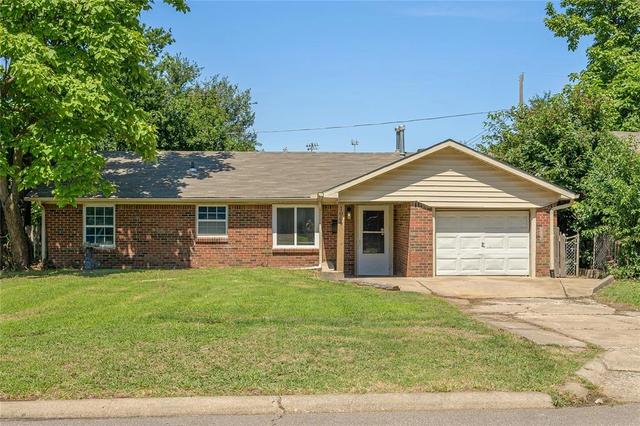 1009 Bell Dr, Midwest City, OK 73110
