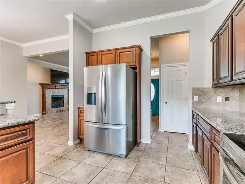 2195 S Dobbs Rd, Harrah, OK 73045 photo 10