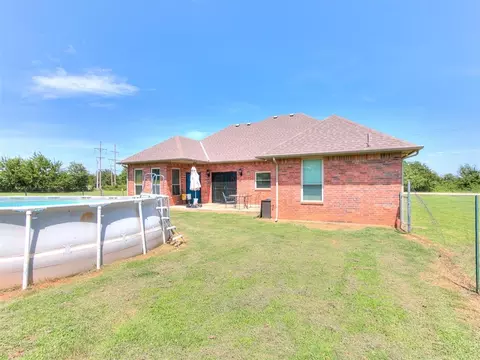 2195 S Dobbs Rd, Harrah, OK 73045 photo 41