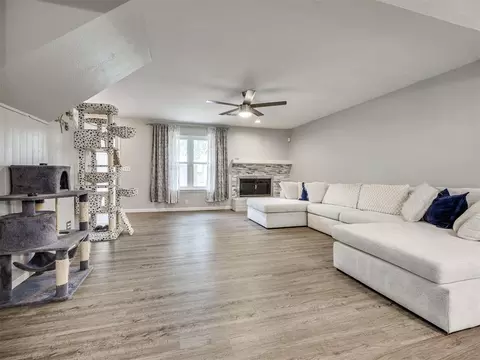 9636 N Hefner Village Blvd, Oklahoma City, OK 73162