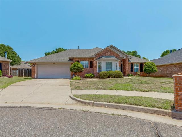 700 Taber Ln, Edmond, OK 73003